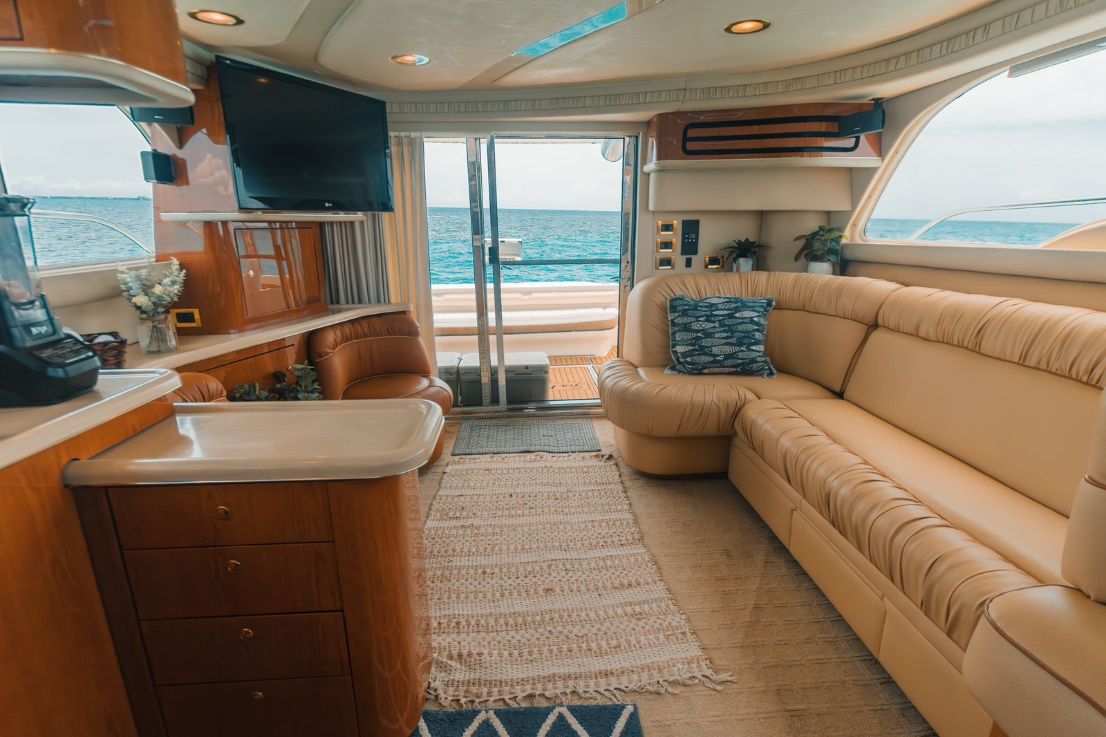 sea mami 52 ft sea ray flybridge sea mami 52 ft sea ray flybridge