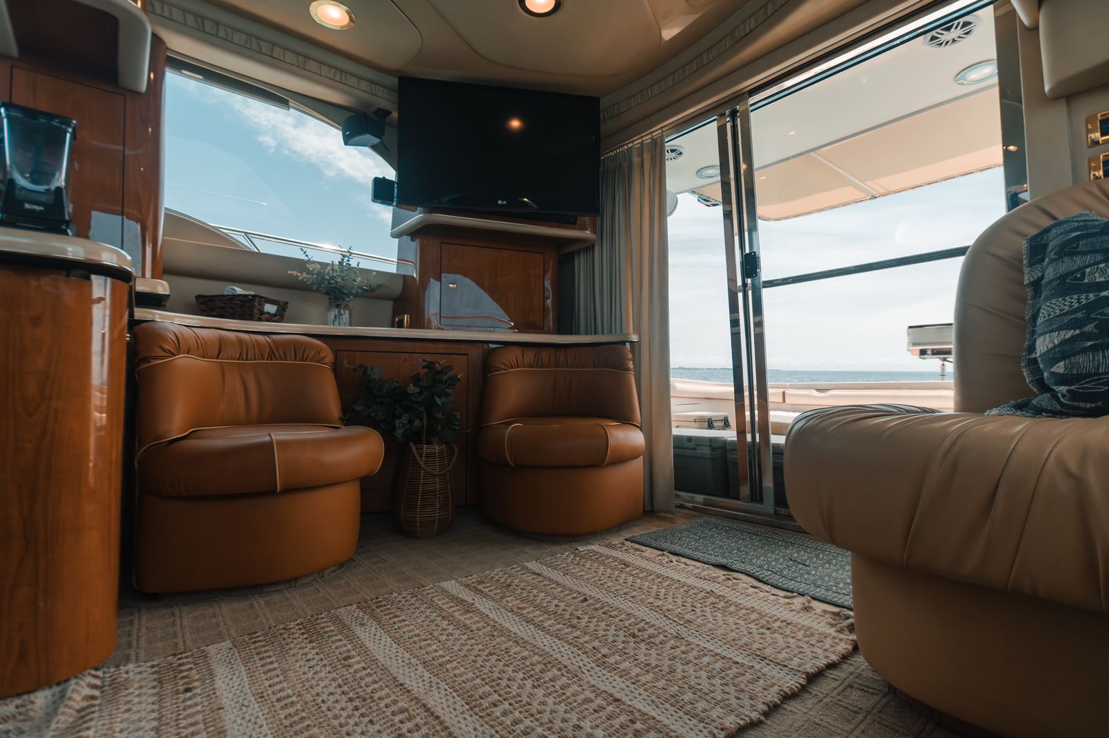 sea mami 52 ft sea ray flybridge sea mami 52 ft sea ray flybridge