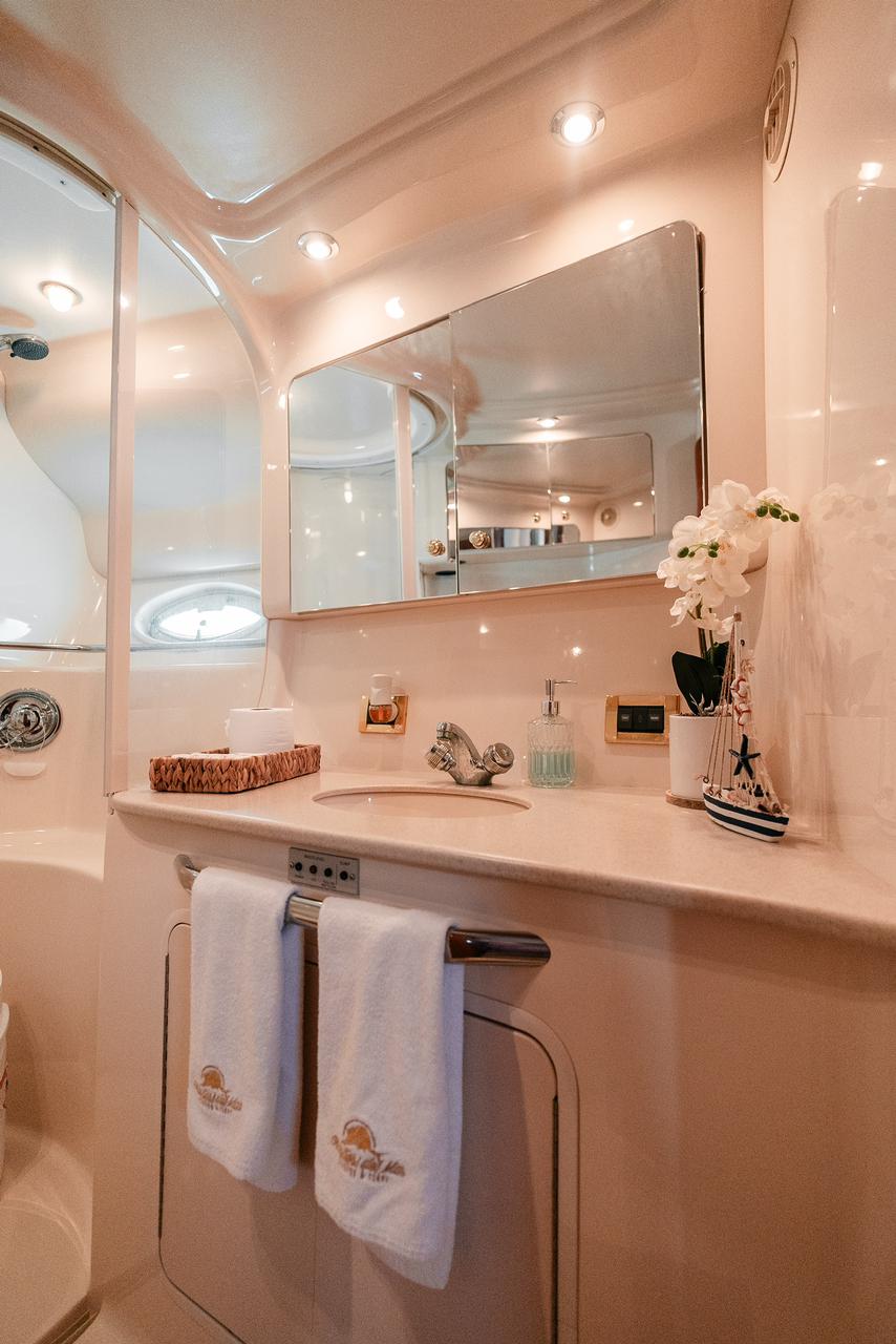 sea monkey 50 ft sea ray flybridge sea monkey 50 ft sea ray flybridge