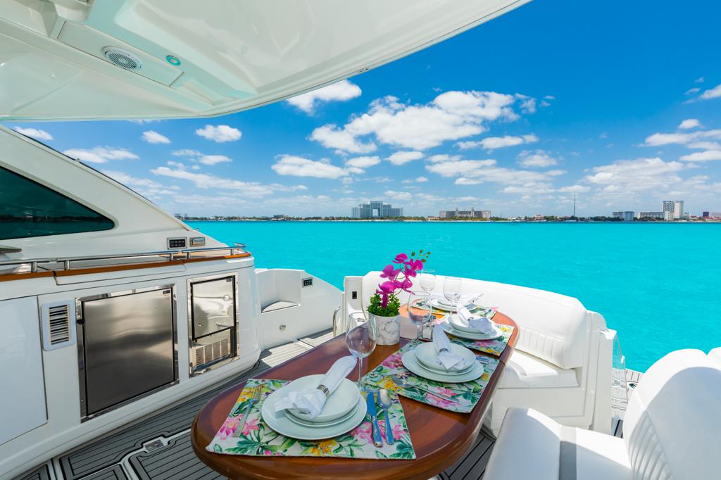 knotty boy 55fts crusiers yacht coupé sport knotty boy 55fts crusiers yacht coupé sport