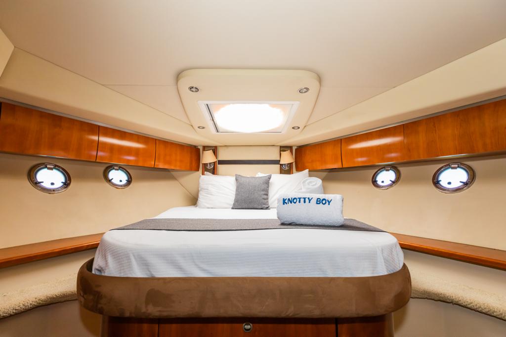 knotty boy 55fts crusiers yacht coupé sport knotty boy 55fts crusiers yacht coupé sport