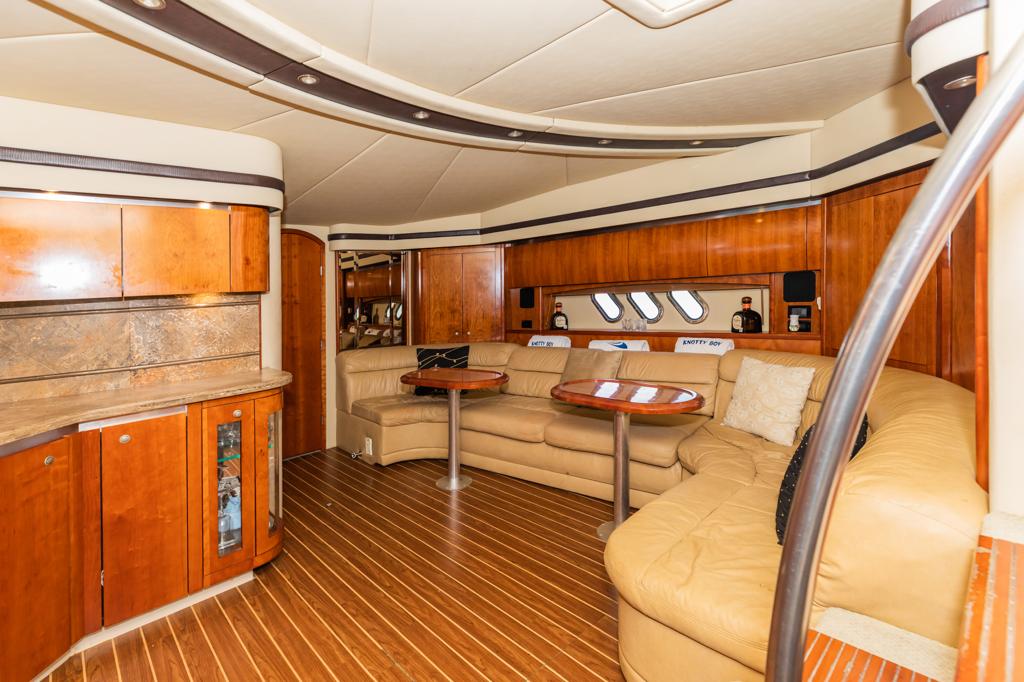 knotty boy 55fts crusiers yacht coupé sport knotty boy 55fts crusiers yacht coupé sport