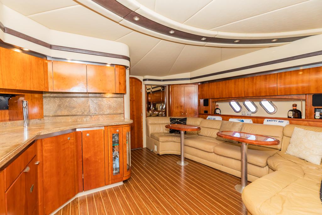 knotty boy 55fts crusiers yacht coupé sport knotty boy 55fts crusiers yacht coupé sport